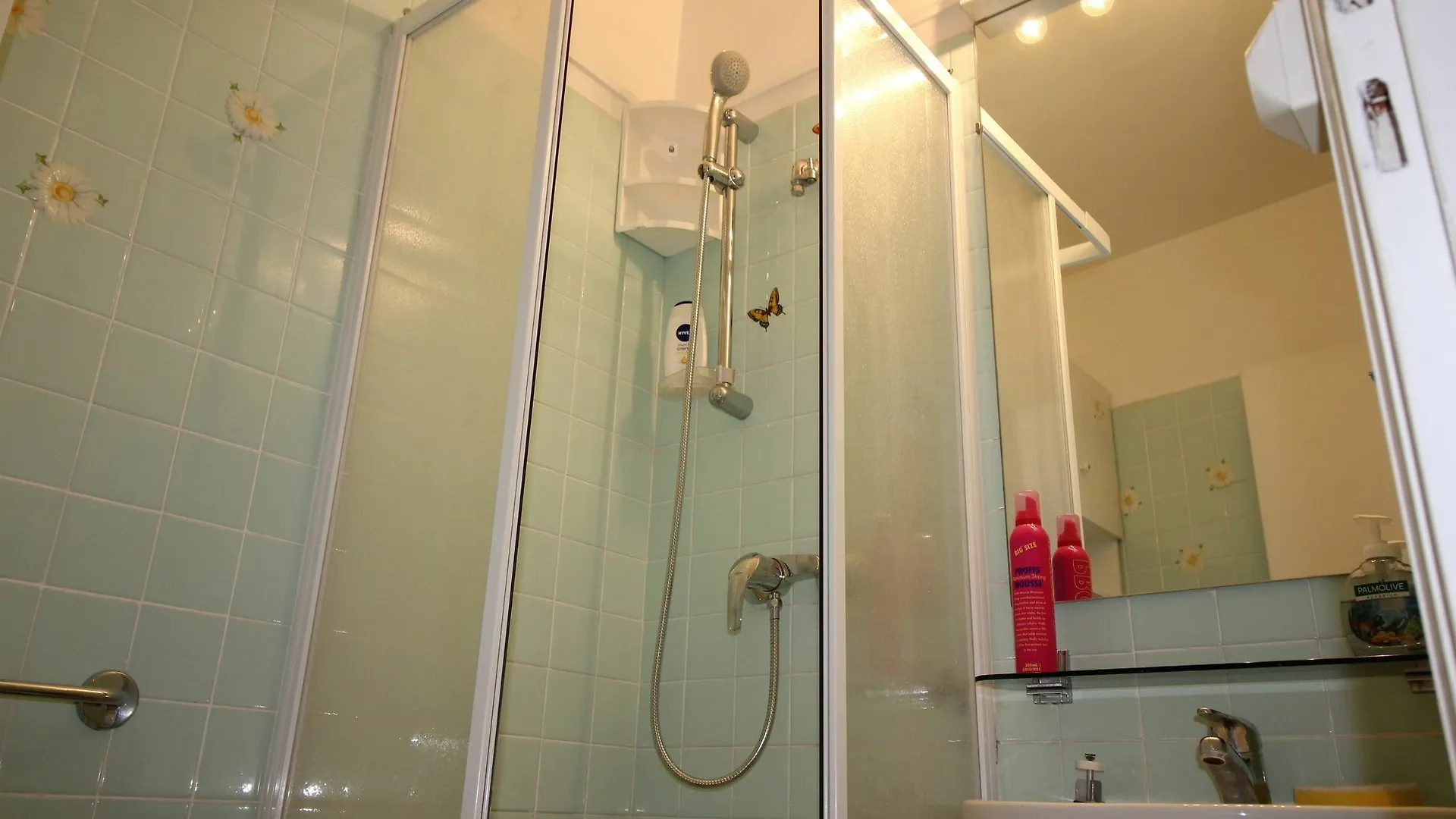 Nice Booking - Royal Luxembourg Piscine