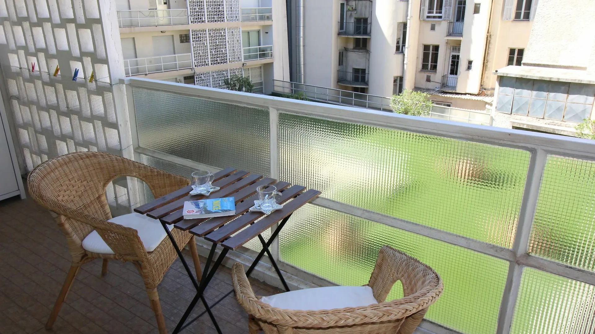 Nice Booking - Royal Luxembourg Piscine France